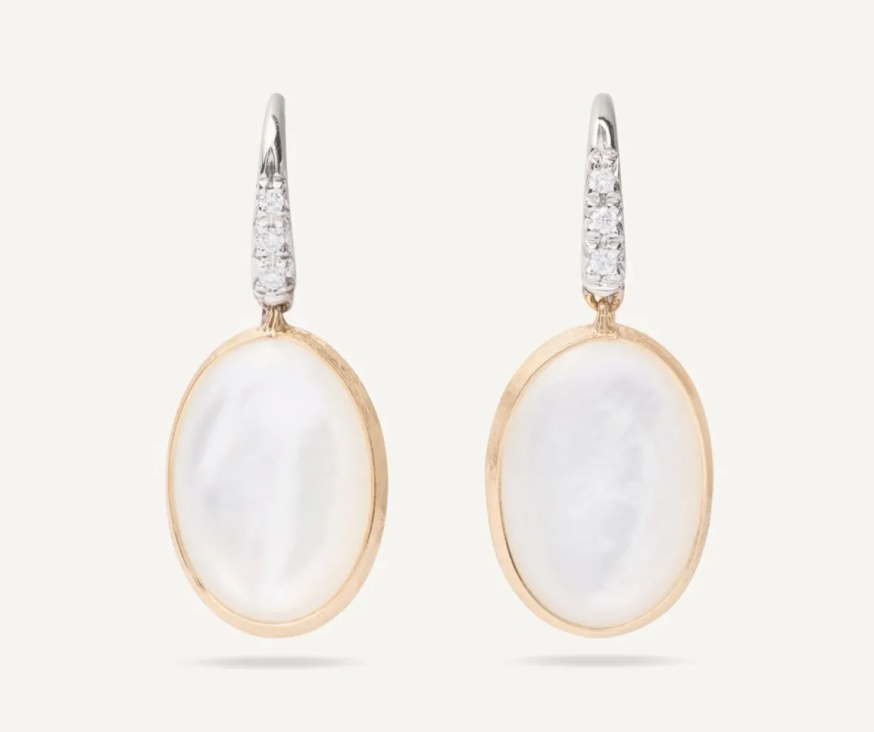 Marco Bicego 18Kt Yellow Gold Earrings With Mother-Of-Pearl And Diamond Hook New